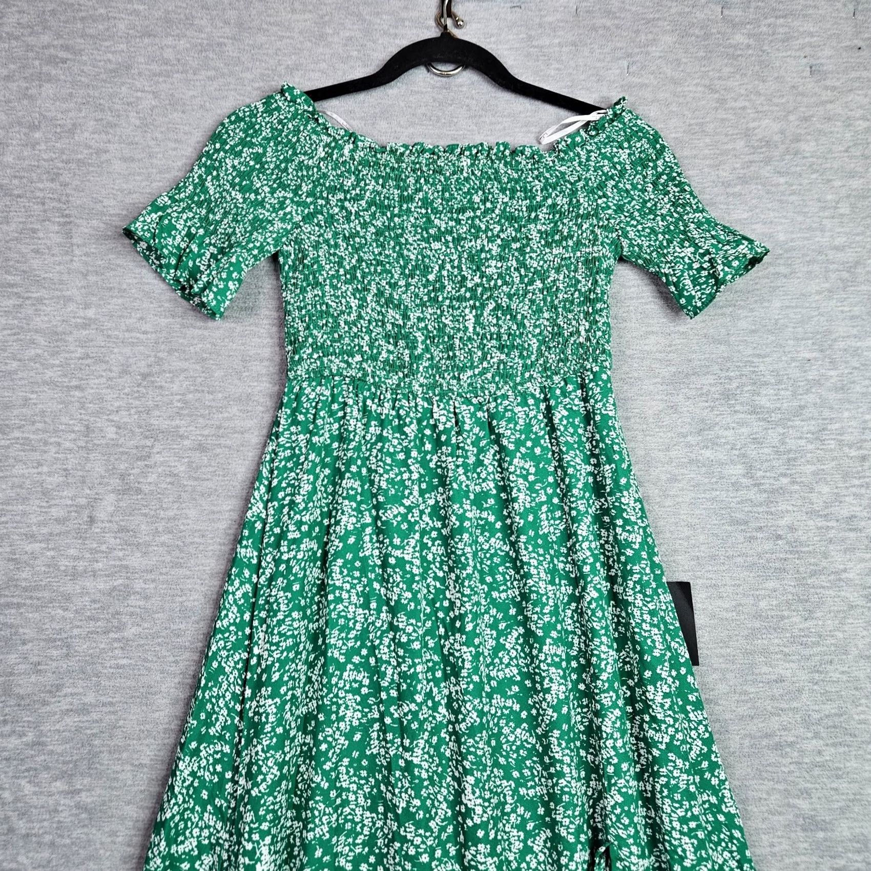 Lulus Lulu's Women's Fleurtation Green Floral Off The Shoulder Midi Dress S NEW Size S / US 4 / IT 40 - 5 Thumbnail