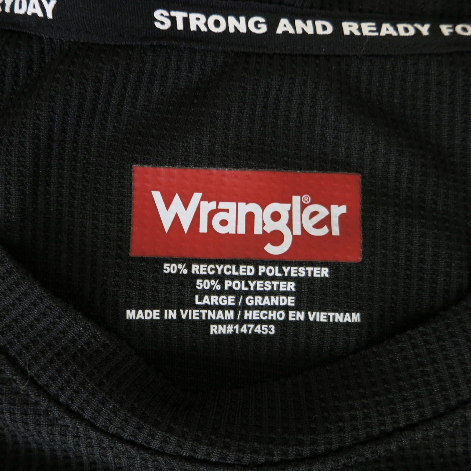 Wrangler Men's L Wrangler Black Long Sleeve Thermal Shirt with Pocket Size US L / EU 52-54 / 3 - 3 Thumbnail