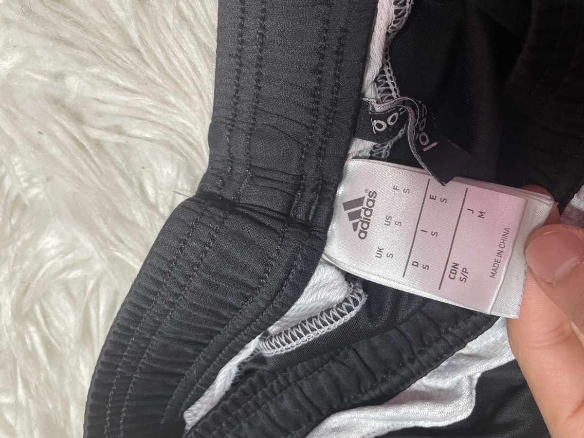 Adidas Adidas Joggers x shorts Size US 27 - 10 Thumbnail