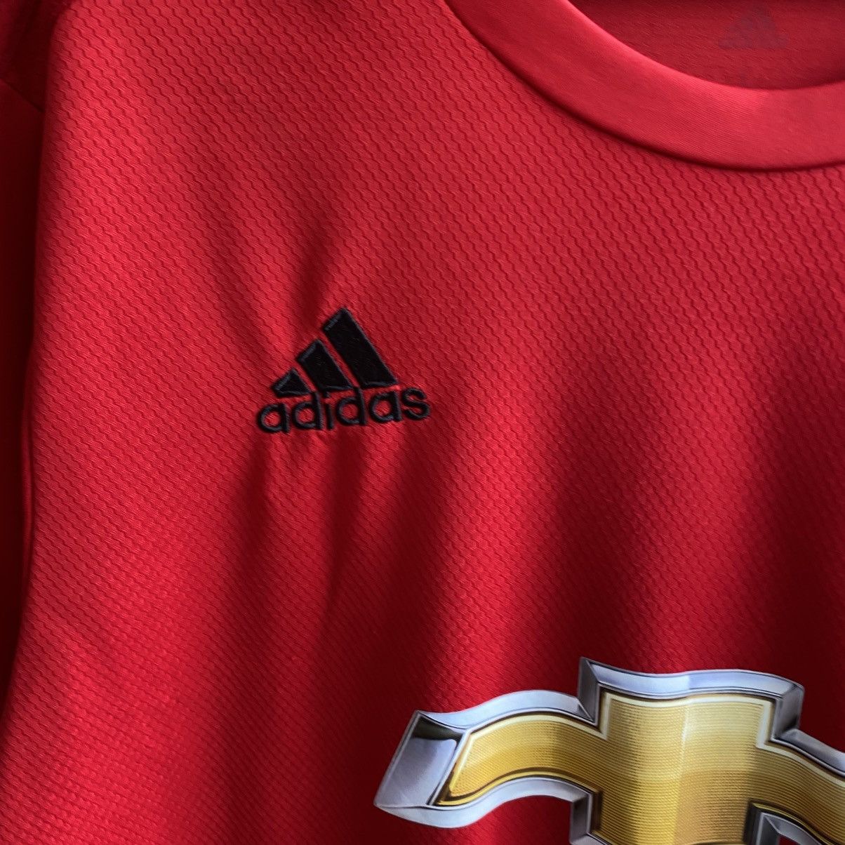 Adidas Mens Adidas Manchester United Chevrolet Logo soccer jersey Size US L / EU 52-54 / 3 - 4 Thumbnail