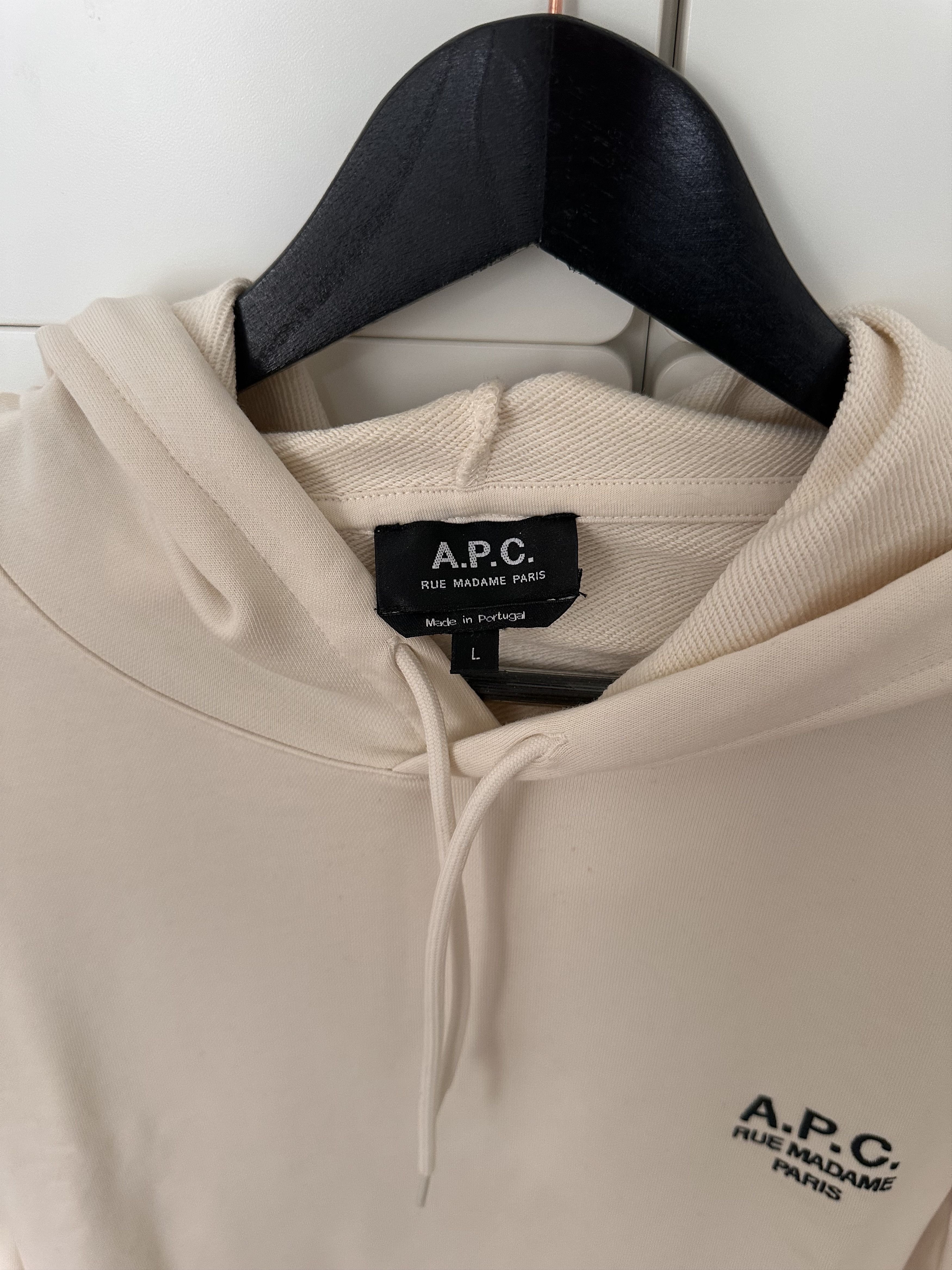 A.P.C. A.P.C. Rue Madame Logo Hoodie – Off-White, Size L Size US L / EU 52-54 / 3 - 2 Thumbnail