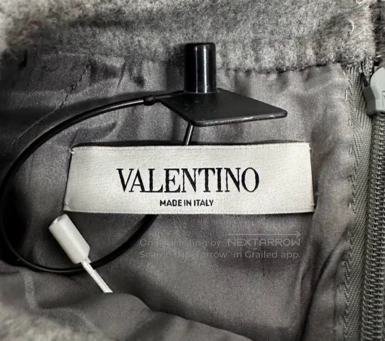 Valentino Valentino A beaded wool sweatshirt Size S / US 4 / IT 40 - 6 Thumbnail