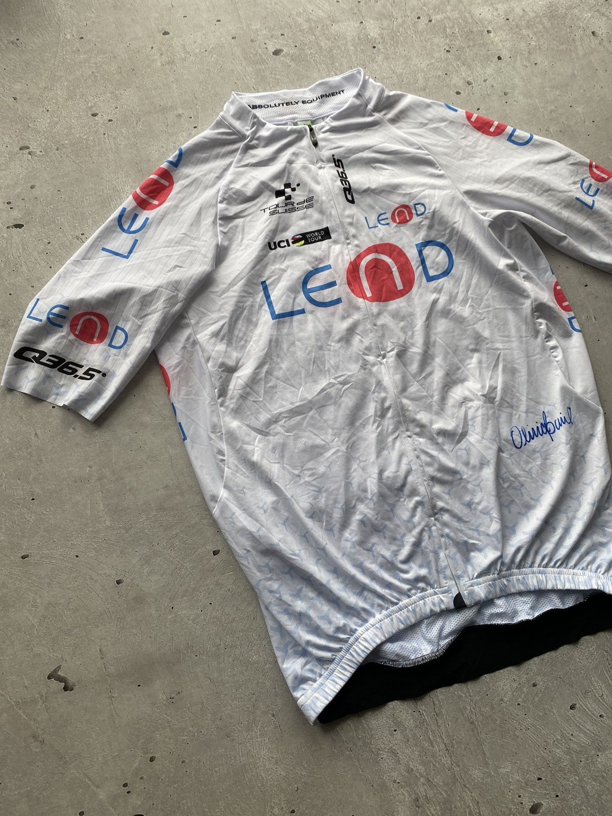 Vintage Q36.5 LEND Tour de Suisse Cycling Jersey Made in Italy Rare Size US L / EU 52-54 / 3 - 1 Thumbnail