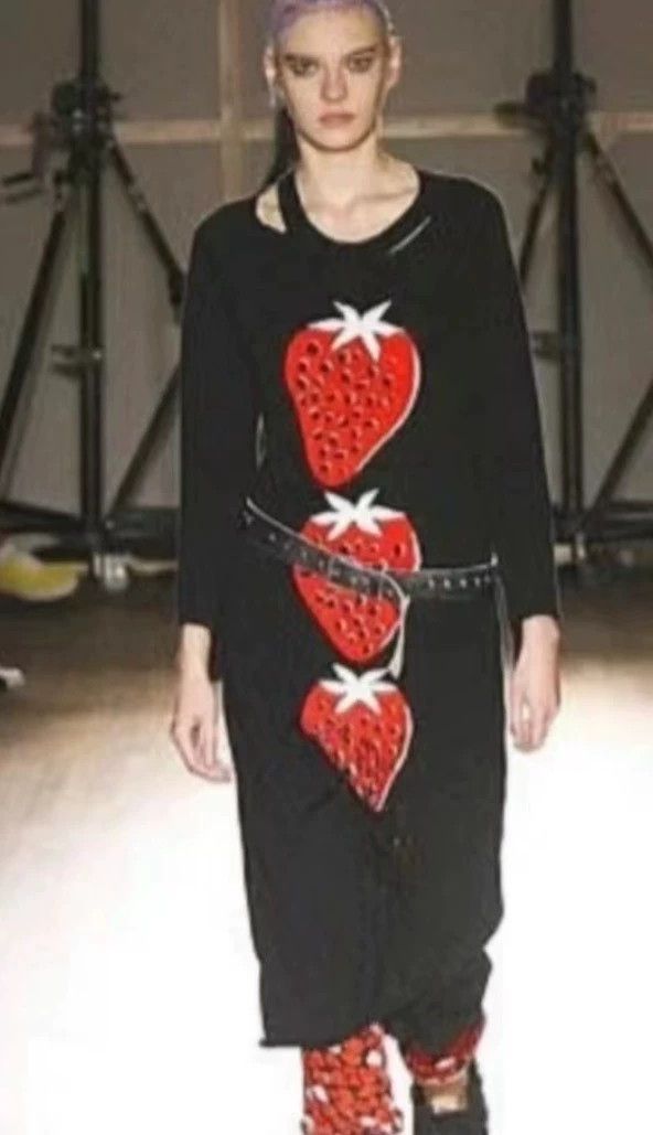 Comme des Garcons Comme Des Garcons Purple Ragged Strawberry Top Size S / US 4 / IT 40 - 8 Thumbnail