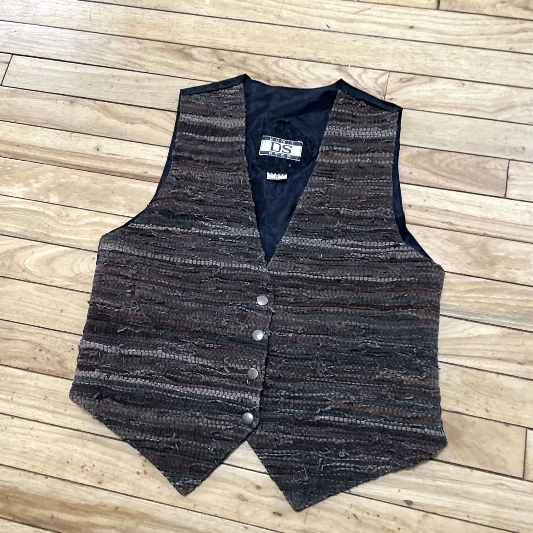 Vintage VINTAGE Don't Stop Leather Vest Men M Brown Texture Cowboy Western Southwest 90s Leather Vest Mens Size US M / EU 48-50 / 2 - 2 Thumbnail