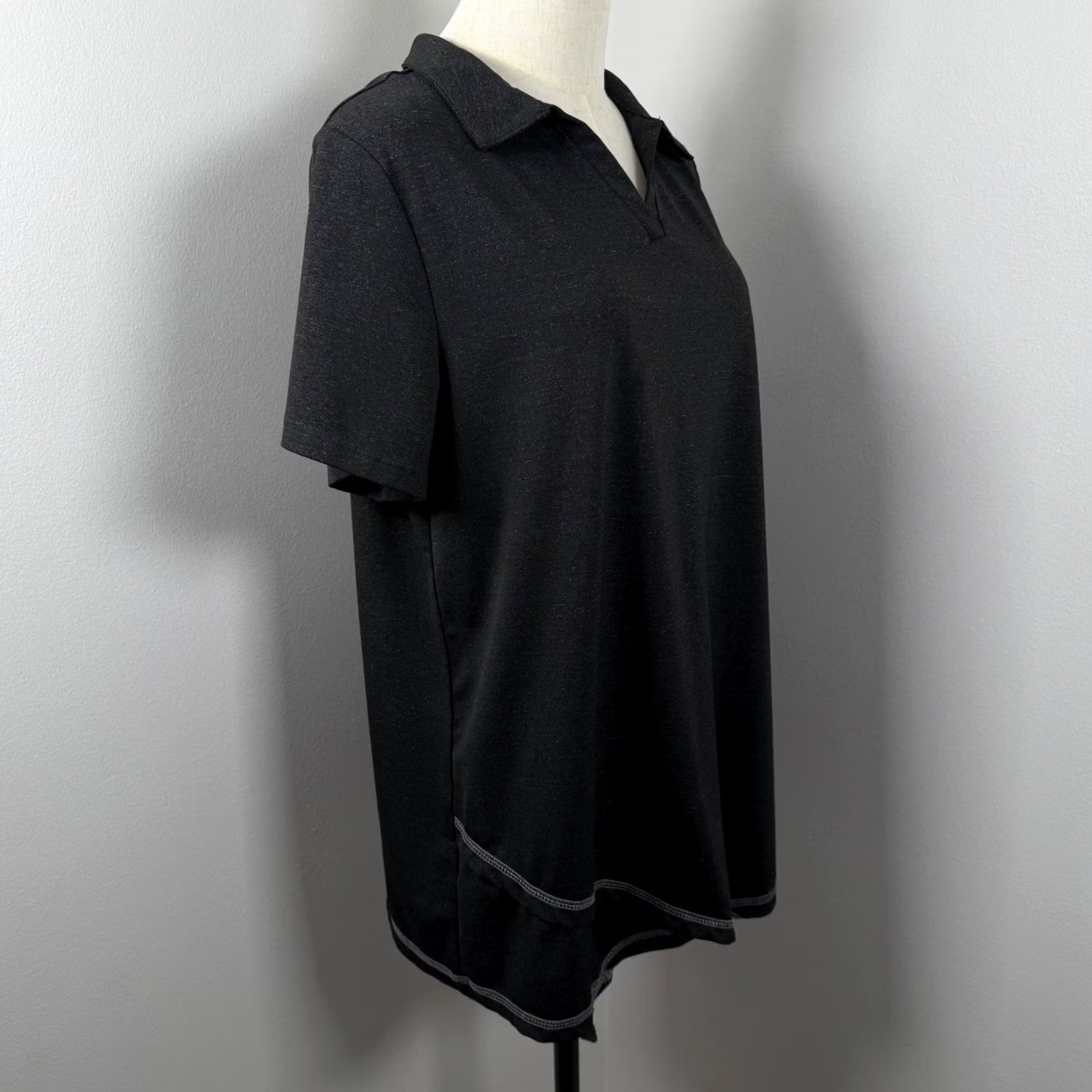 Vintage Miss Fortune Polo Shirt V-Neck Short Sleeve Womens XL Charcoal Gray Heathered Breathable Golf Activewear EUC Size XL / US 12-14 / IT 48-50 - 4 Thumbnail