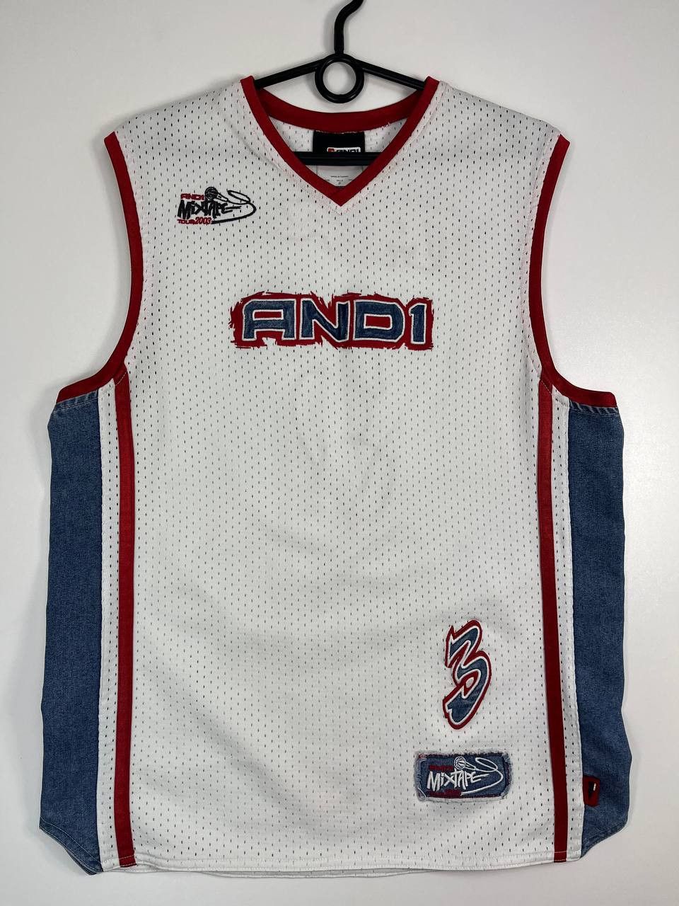 Other And1 Hot Sauce Basketball 2003 Jersey White Size S Size US S / EU 44-46 / 1 - 1 Thumbnail