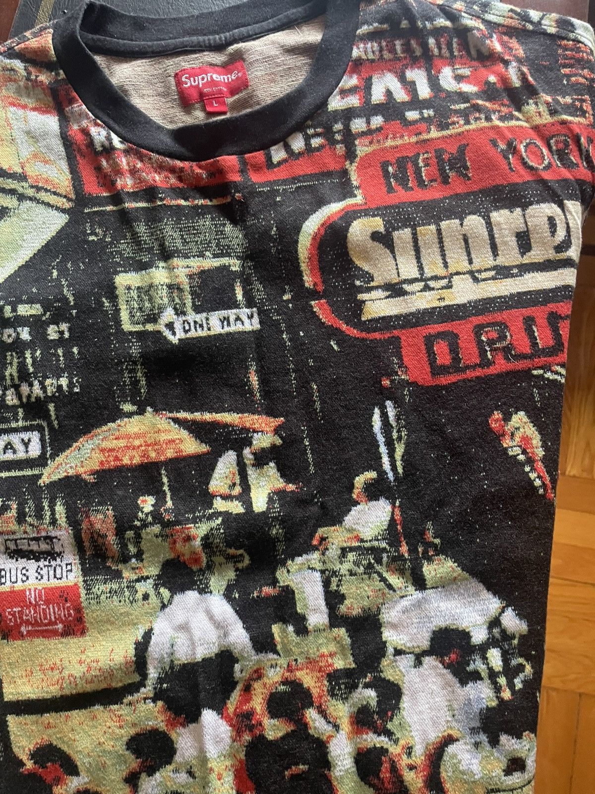 Supreme Supreme Limited Size US L / EU 52-54 / 3 - 1 Thumbnail