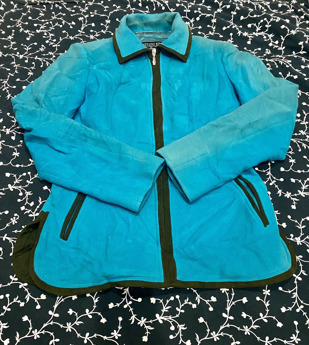 Versace vtg gianni versace fleece jacket Size S / US 4 / IT 40 - 3 Thumbnail