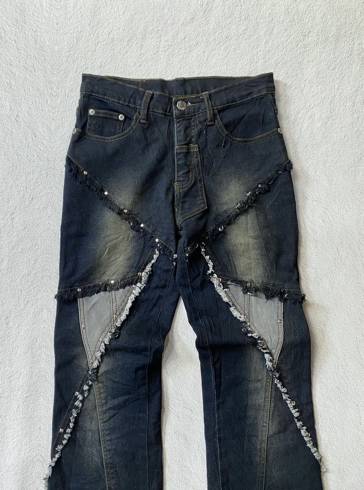 If Six Was Nine × Japanese Brand × Le Grande Bleu (L.G.B.) Japanes Y&L Flared Jeans Size US 27 - 3 Thumbnail