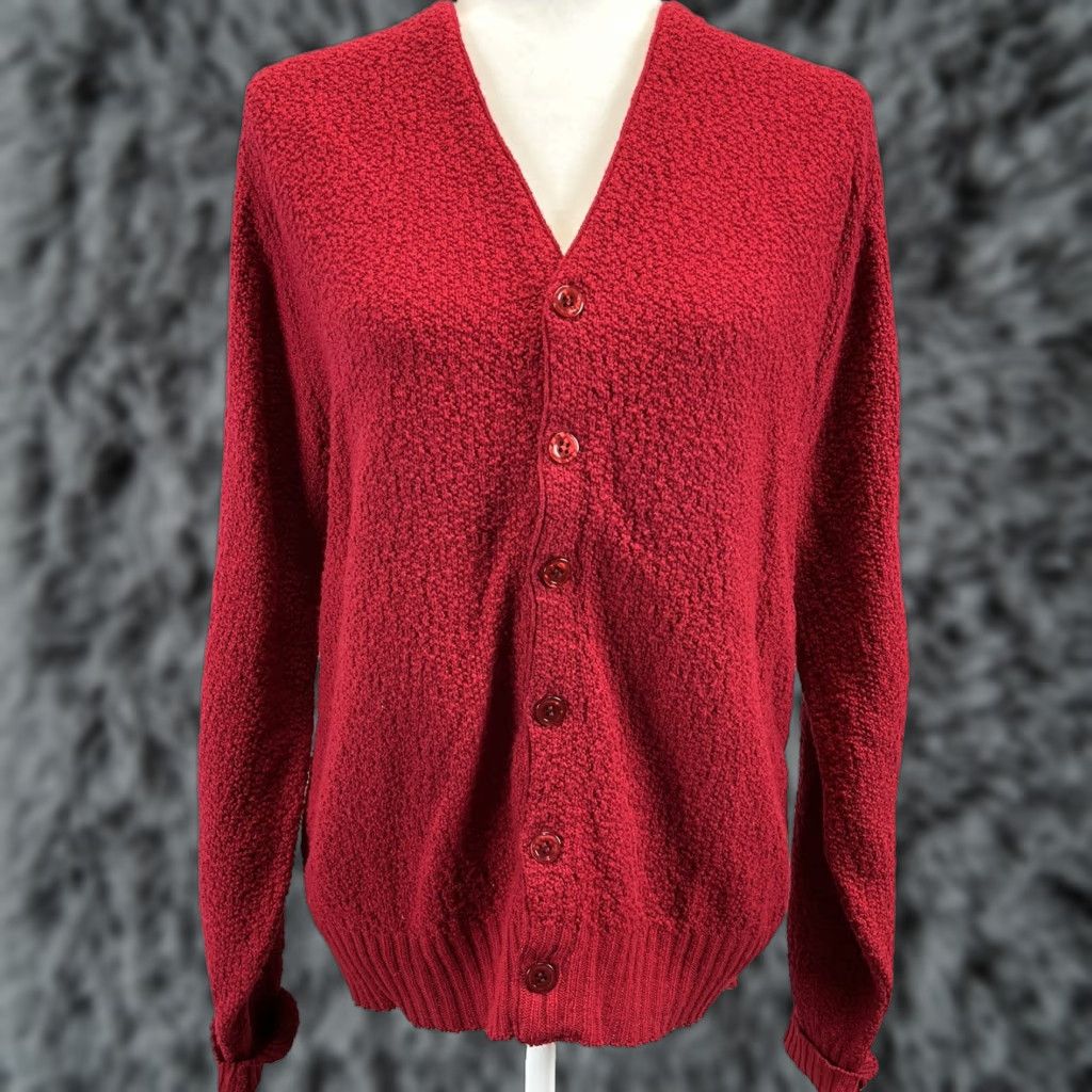 Vintage VINTAGE Campus Wintuk Cardigan Sweater Women M V-Neck Red VGUC Sz M Womens Cardigan 90s? Size M / US 6-8 / IT 42-44 - 1 Thumbnail