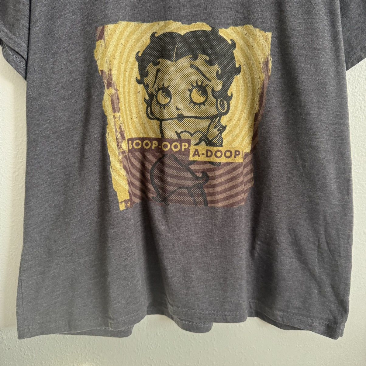 Other BETTY BOOP Grey Yellow Retro Pop Art Curvy Short Sleeve Tee Size 3XL / US 20-22 - 3 Thumbnail