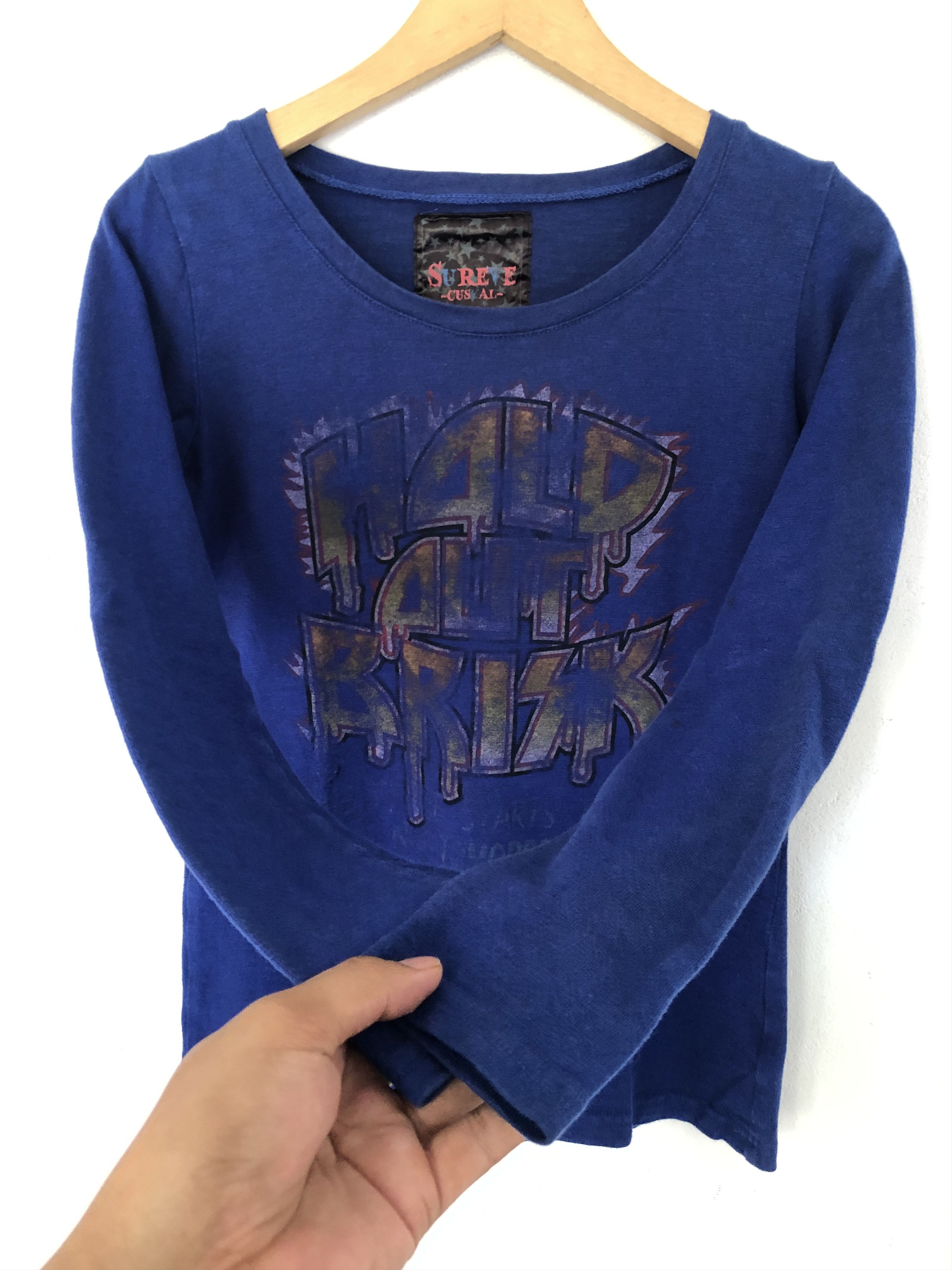 Beauty Beast Gothic Poem Hold Out Brizk Rock Punk Style Longseleve Size US S / EU 44-46 / 1 - 2 Thumbnail