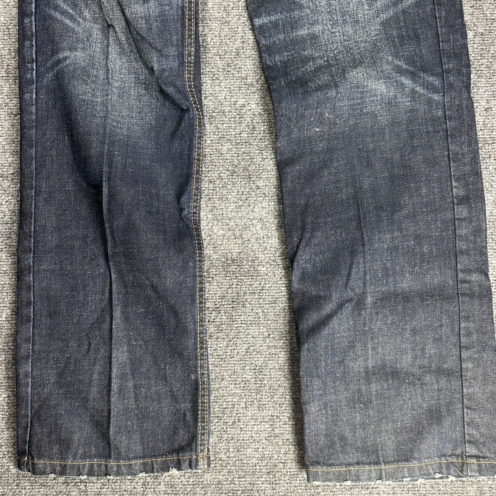 Rocawear Rocawear Jeans Mens 36 Classic Fit Dark Wash Cotton Pockets Logo Zip Fly Jeans Denim Blue 5-Pocket Design Classic Fit Mens Size US 36 / EU 52 - 2 Thumbnail