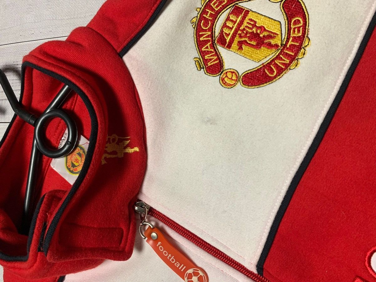 Vintage Vintage Soccer Jacket Bomber Manchester United size L rare Size US L / EU 52-54 / 3 - 5 Thumbnail