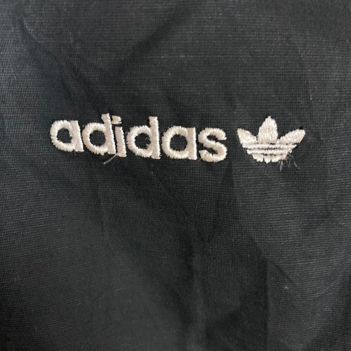 Adidas Adidas Flat Button Belt Trench Coat Jacket Size M / US 6-8 / IT 42-44 - 3 Thumbnail