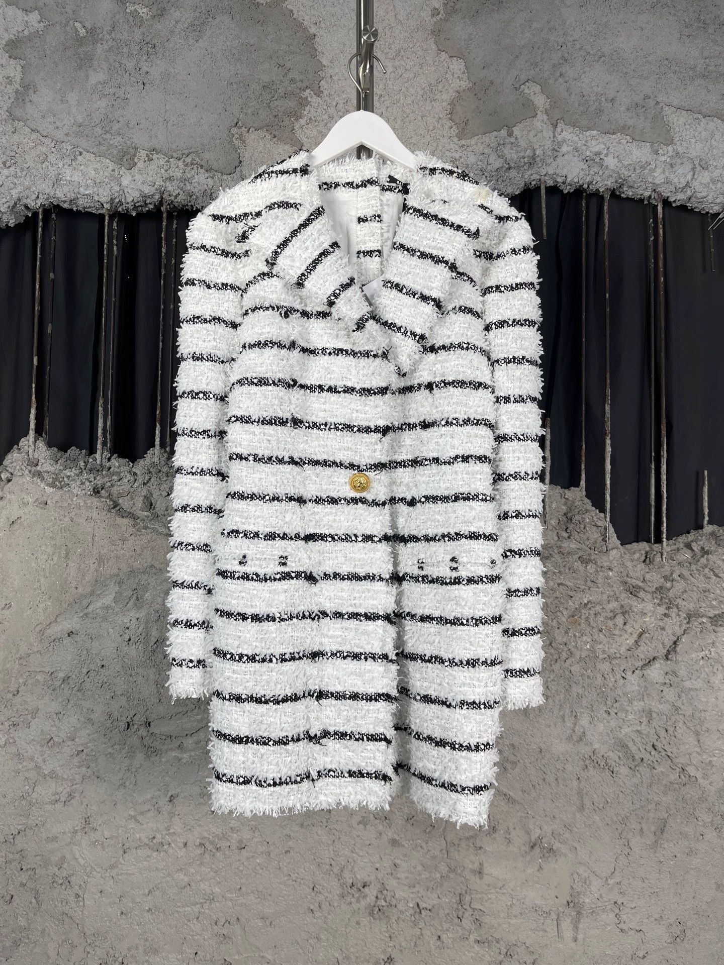Balmain Balmain Editorial Coat 38 Size XS / US 0-2 / IT 36-38 - 1 Thumbnail