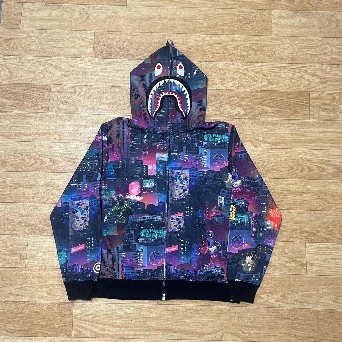 Bape 💥 Bape Tokyo Night View Shark Zip Up Hoodie💥 Size US XXL / EU 58 / 5 - 1 Thumbnail