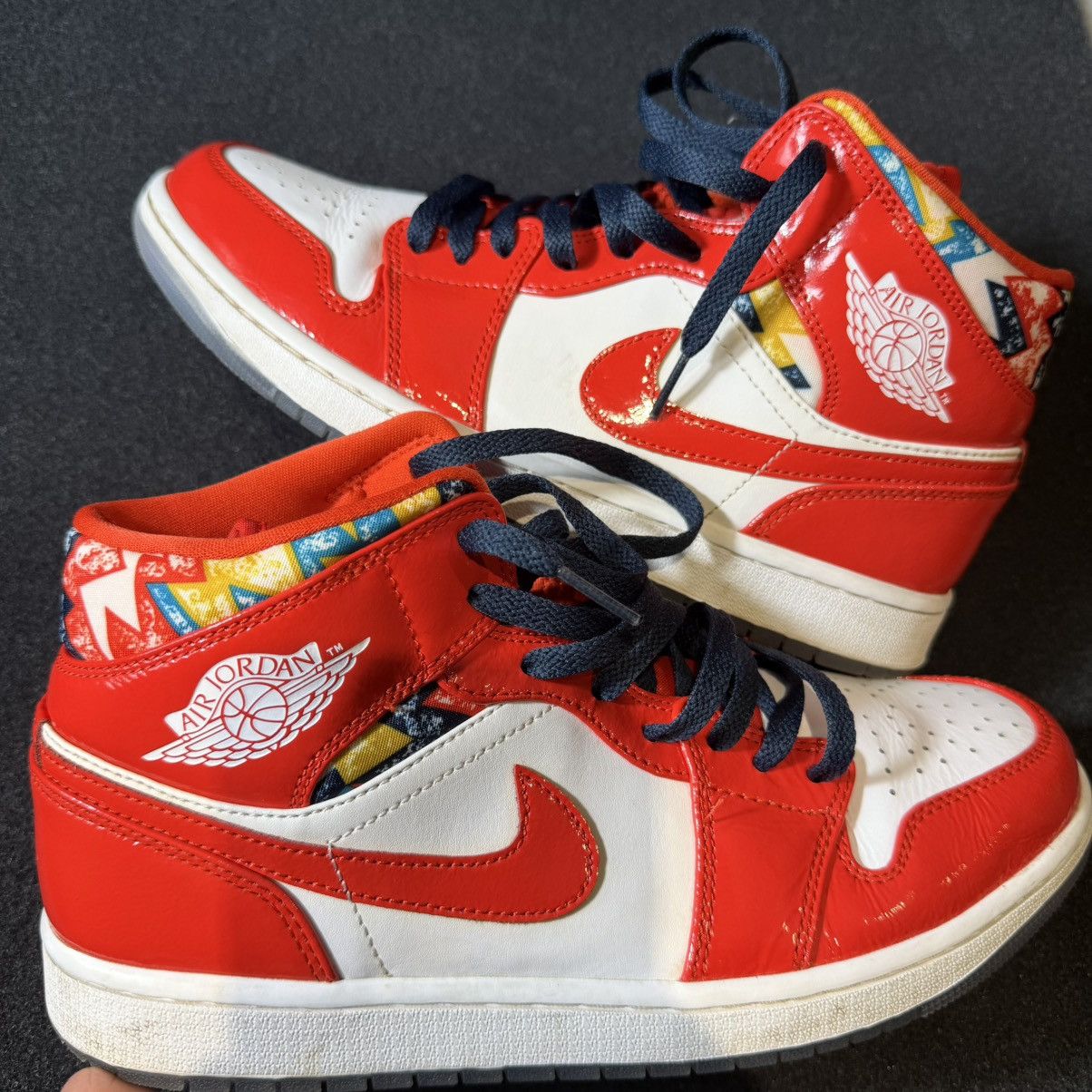 Jordan Brand Nike Air Jordan 1 Mid SE Barcelona Sweater Red White Patent Size US 9 / EU 42 - 1 Thumbnail