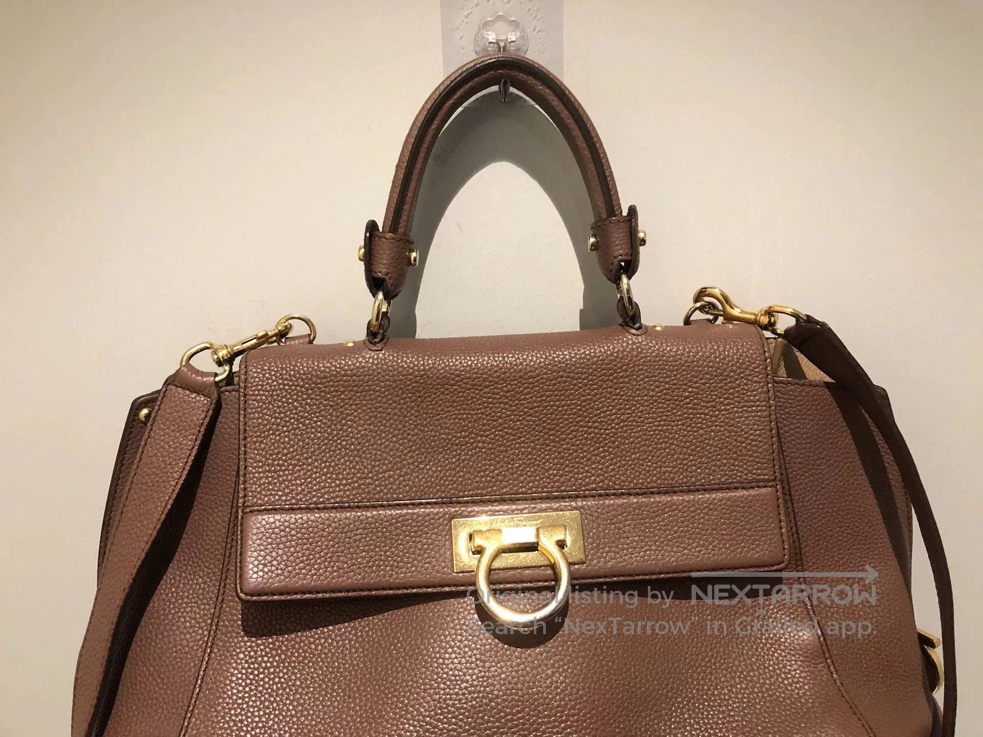 Salvatore Ferragamo Salvatore Ferragamo Red Leather Tote Shoulder Bag. Size ONE SIZE - 3 Thumbnail