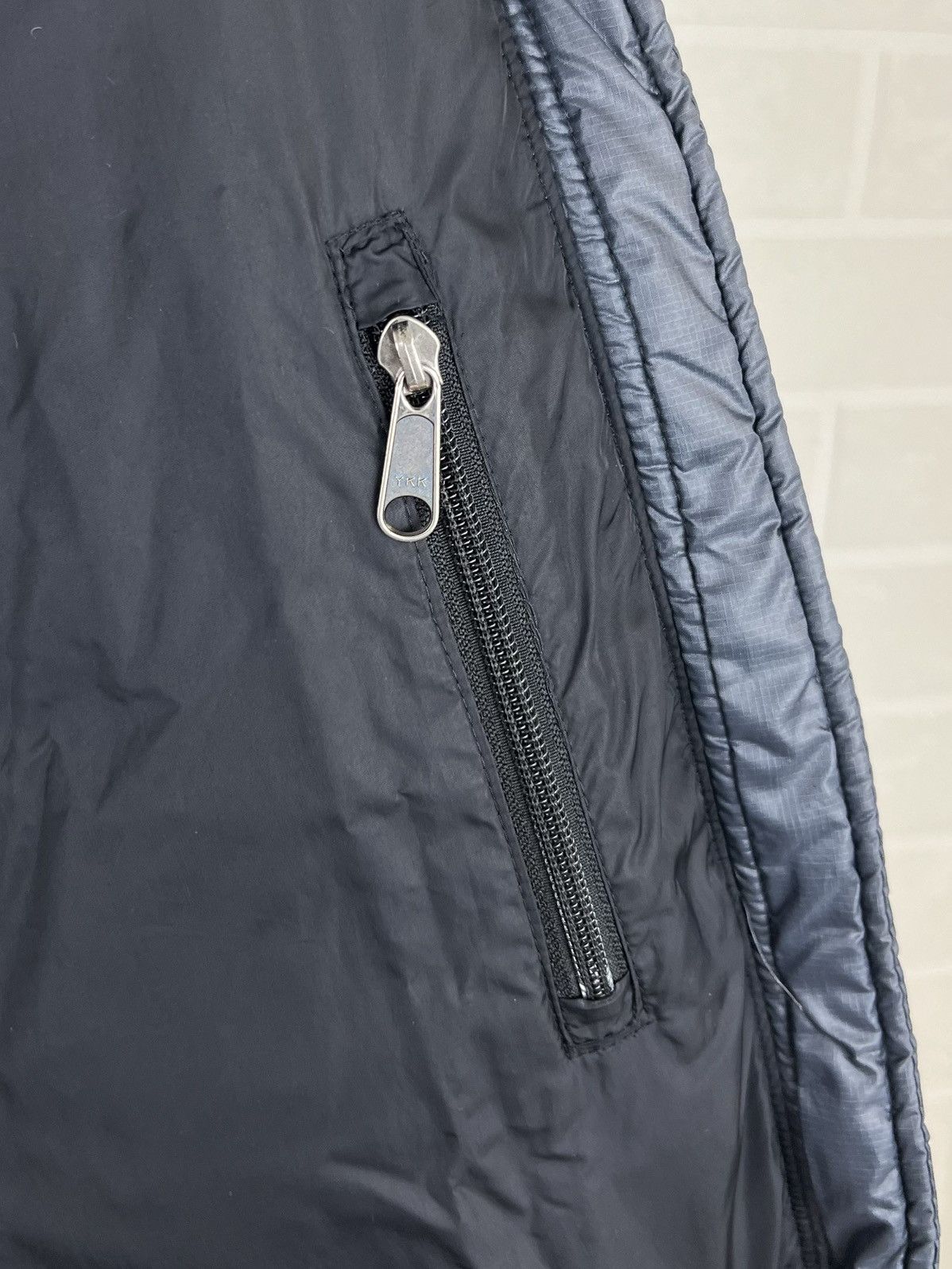 The North Face THE NORTH FACE Down Puffer Jacket Nuptse 700 Logo Mens Size US XS / EU 42 / 0 - 15 Thumbnail
