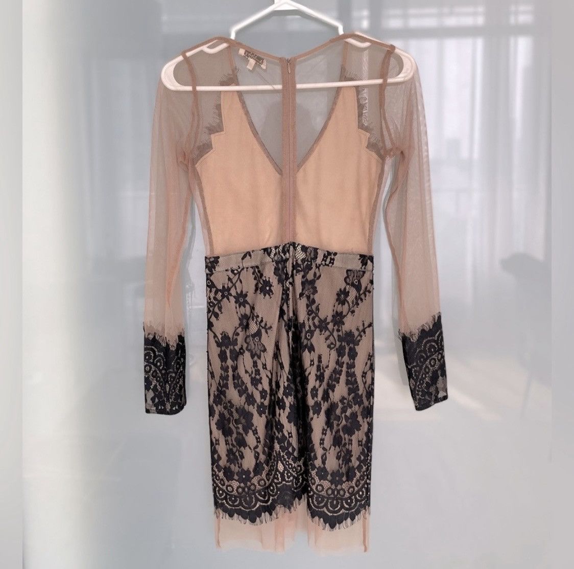 Other Nellis - Mini Lace Dress Size S / US 4 / IT 40 - 2 Thumbnail
