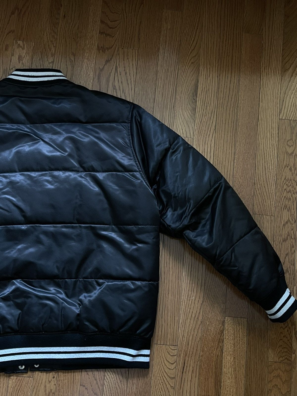 Supreme Black Supreme Script Varsity Puffer Sz. L Size US L / EU 52-54 / 3 - 8 Thumbnail