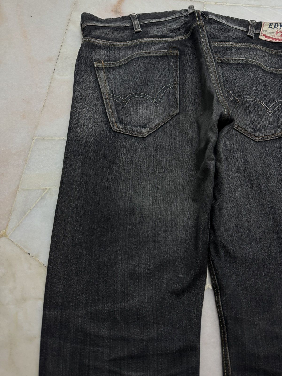Edwin BIG SIZE💥INSANE EDWIN MADE IN JAPAN MUDWASH WHSIKER DISTRES Size US 42 / EU 58 - 13 Thumbnail