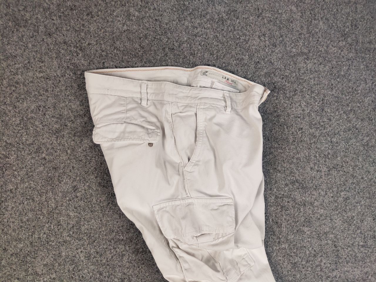 Designer × L.B.M. 1911 L.B.M.1911 Italy Design White Cotton Cargo Trouser Pants Size US 32 / EU 48 - 12 Thumbnail