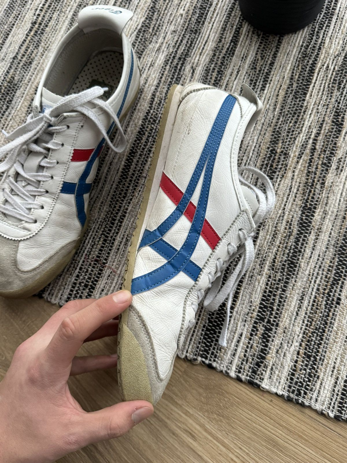 Asics ASICS ONITSUKA TIGER LOW TOPS LEATHER WHITE SNEAKERS SHOES Size US 10 / EU 43 - 17 Thumbnail