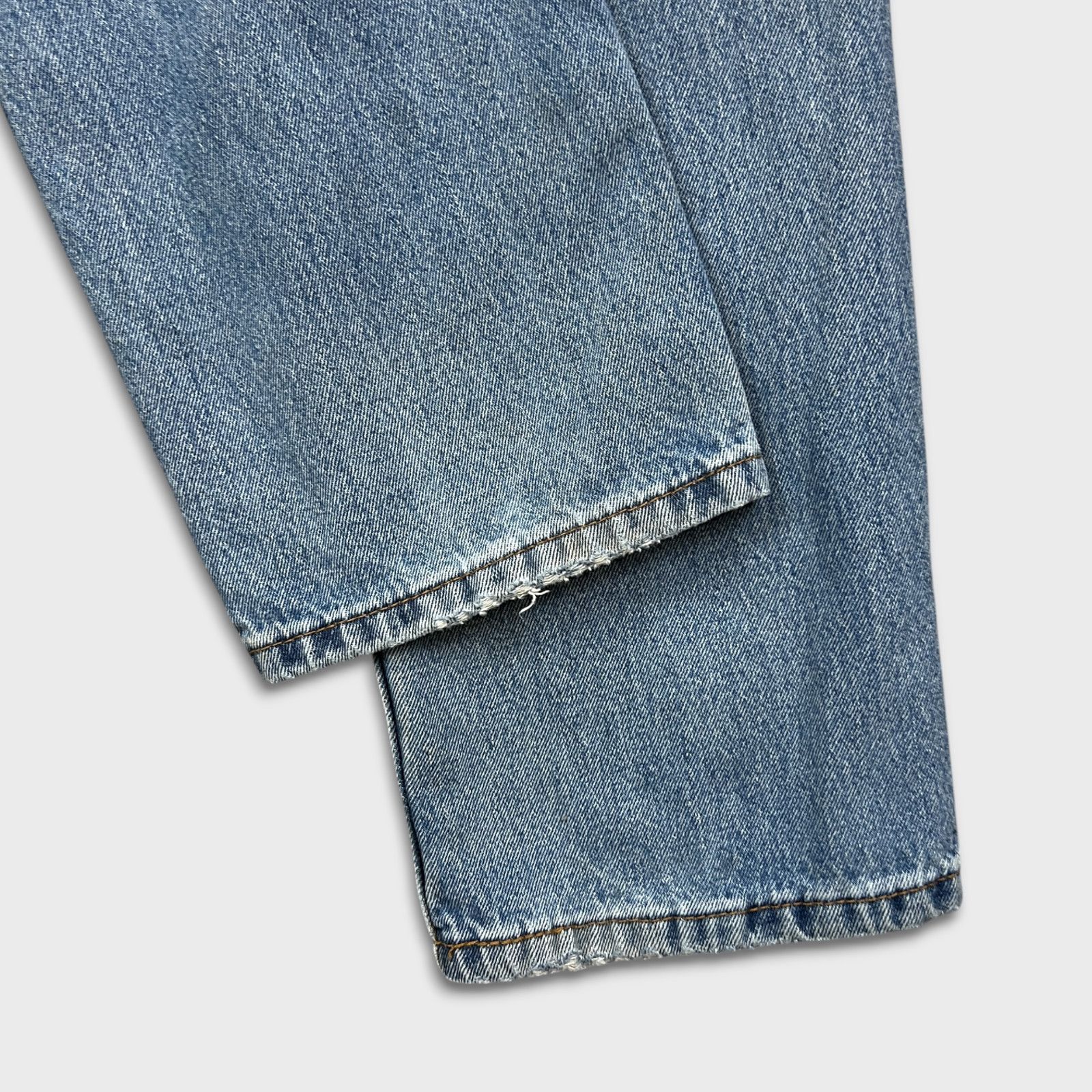 Levi's × Vintage Levi's 516 Jeans 33x34 Blue Slim Straight Leg Faded Denim Size US 33 - 10 Thumbnail