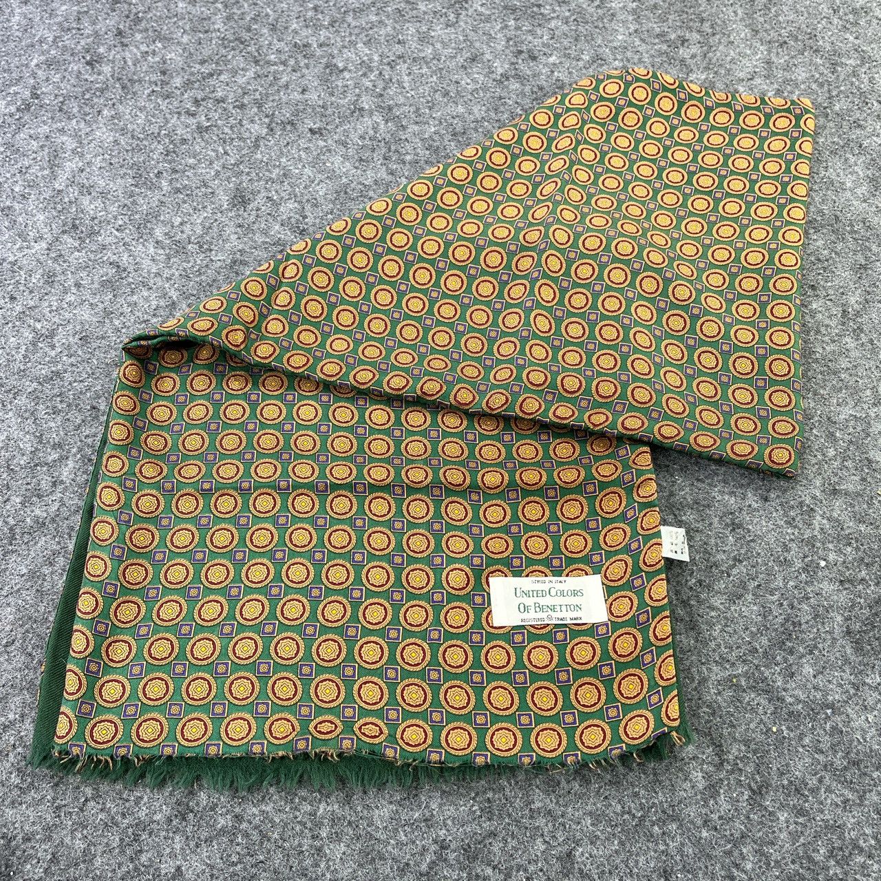 United Colors Of Benetton United Colors of Benetton Scarf/Muffler / Neckwear T392 Size ONE SIZE - 2 Thumbnail