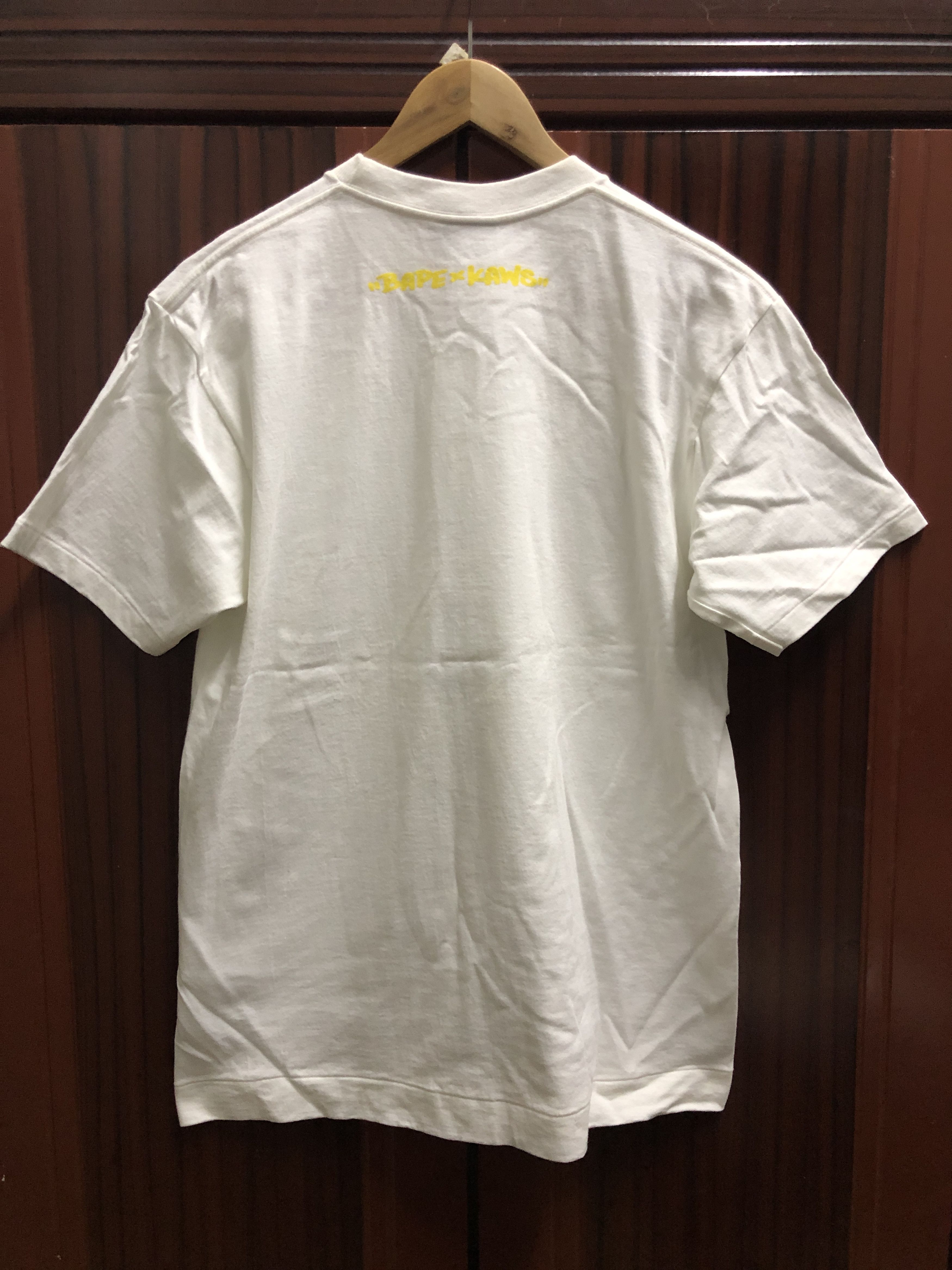 Bape × Kaws OG Vintage 2000 A Bathing Ape Face X Kaws Tshirts Size US M / EU 48-50 / 2 - 2 Thumbnail