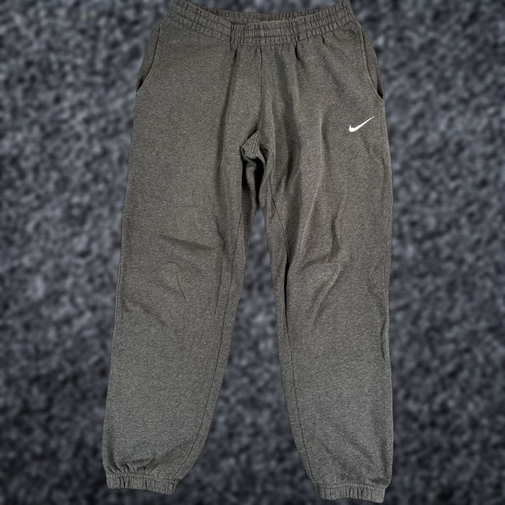 Nike Nike Pants Mens Small Gray Fleece Joggers Sweatpants 404466-071 Swoosh Lounge Size US 29 - 1 Thumbnail