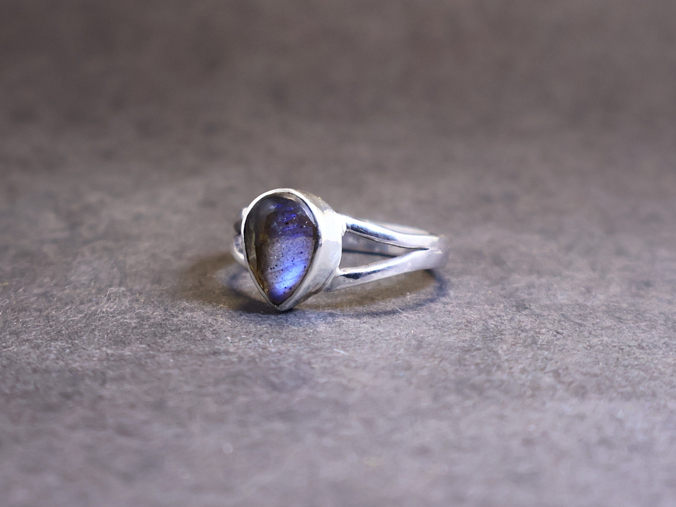 Handmade Labradorite Ring, 925 Silver Handmade Ring, Women Ring, Size ONE SIZE - 2 Thumbnail