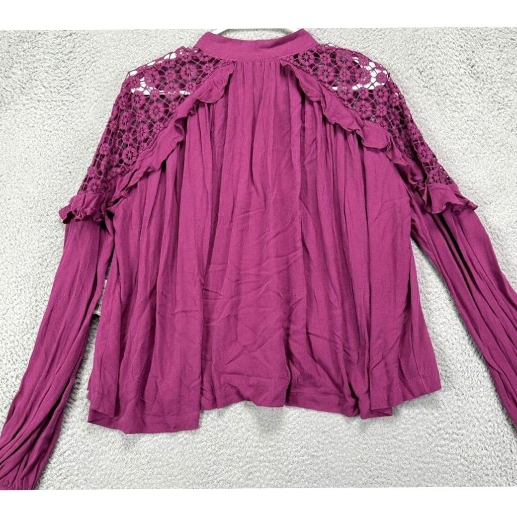 Free People VINTAGE Free People Shirt Womens Small Raspberry Lace Ruffles Blouse Casual Ladies NEW Size XXS / US 00 / IT 34 - 2 Thumbnail
