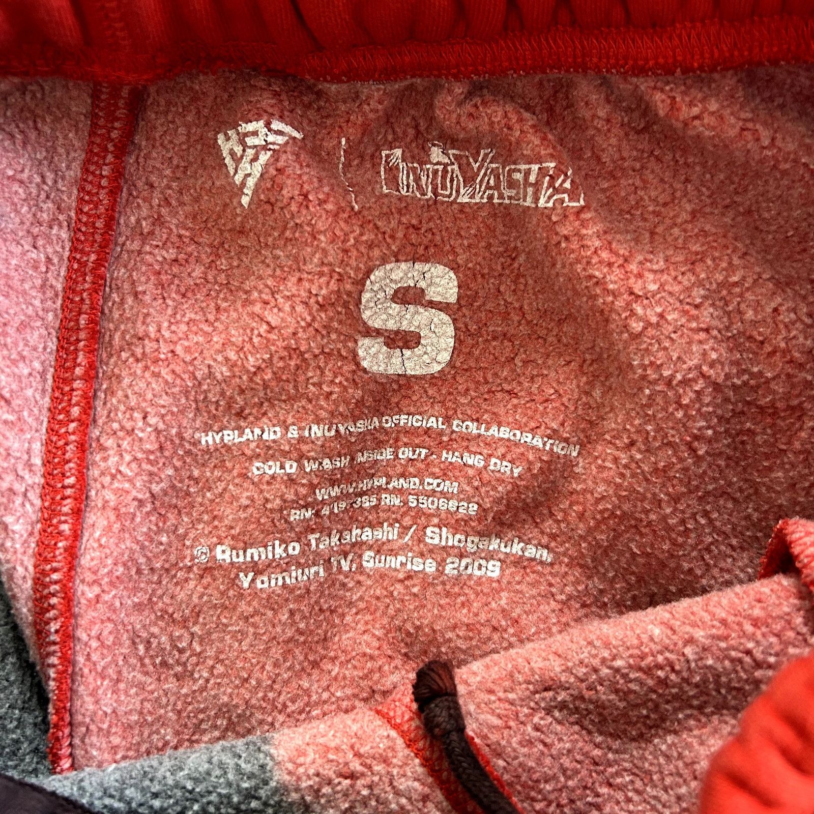 Hypland Hypland x InuYasha red split color sweatpants Y2K Size US 34 / EU 50 - 6 Thumbnail