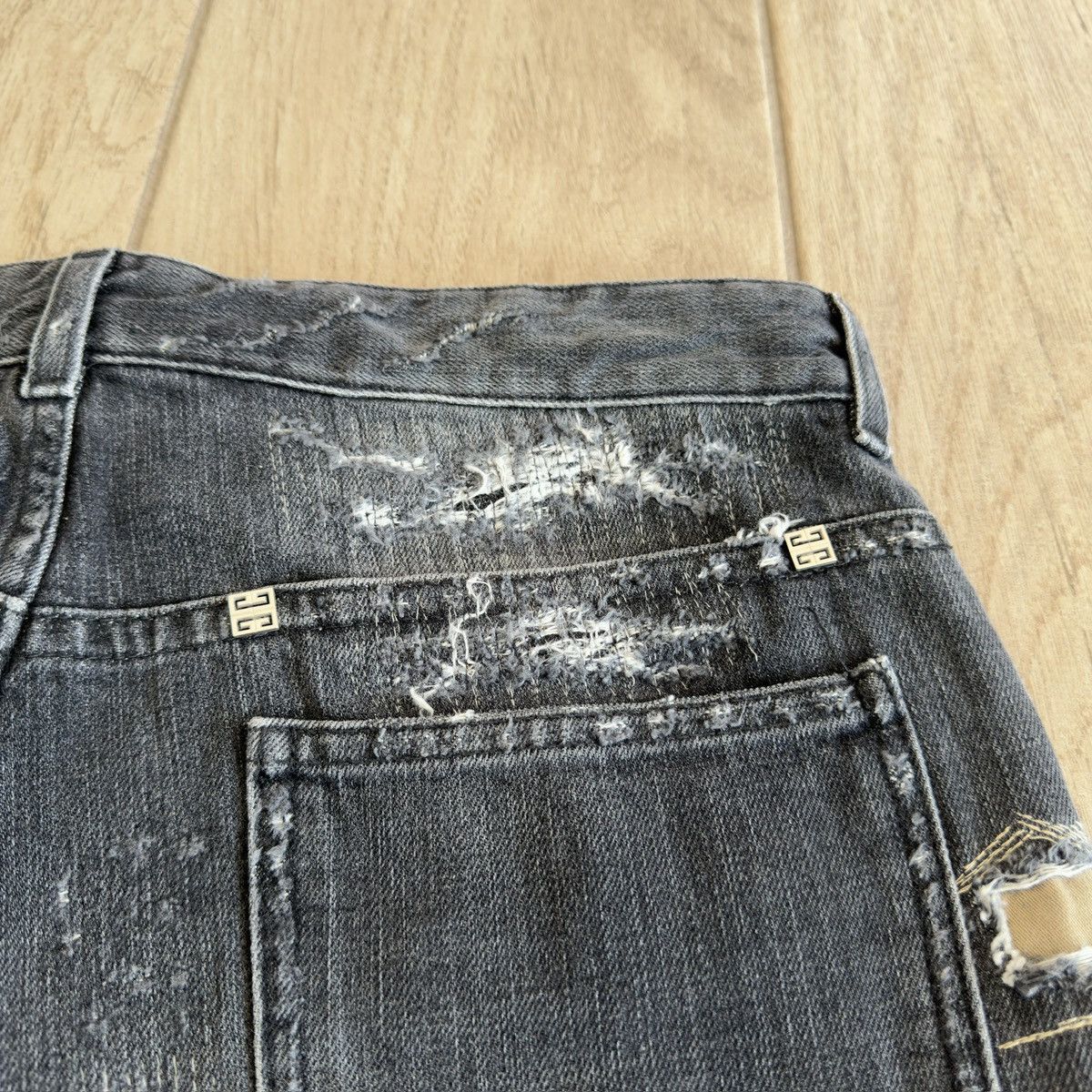 Givenchy AW2023 Moleskin Patch Boro Distressed Repaired Denim Jeans Size US 30 / EU 46 - 10 Thumbnail