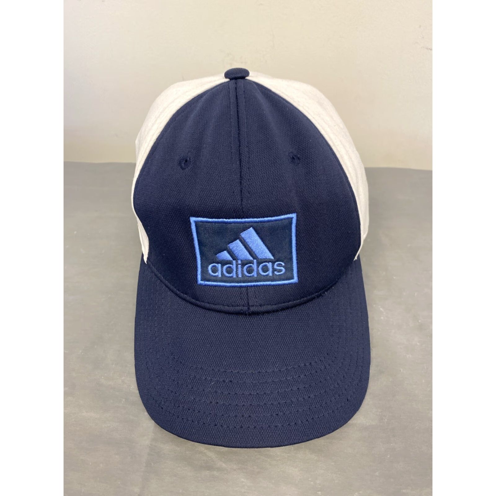 Adidas Adidas Golf Hat Mens S/M Blue White Stretch Fit Cap Casual/Summer -Mens Size ONE SIZE - 2 Thumbnail