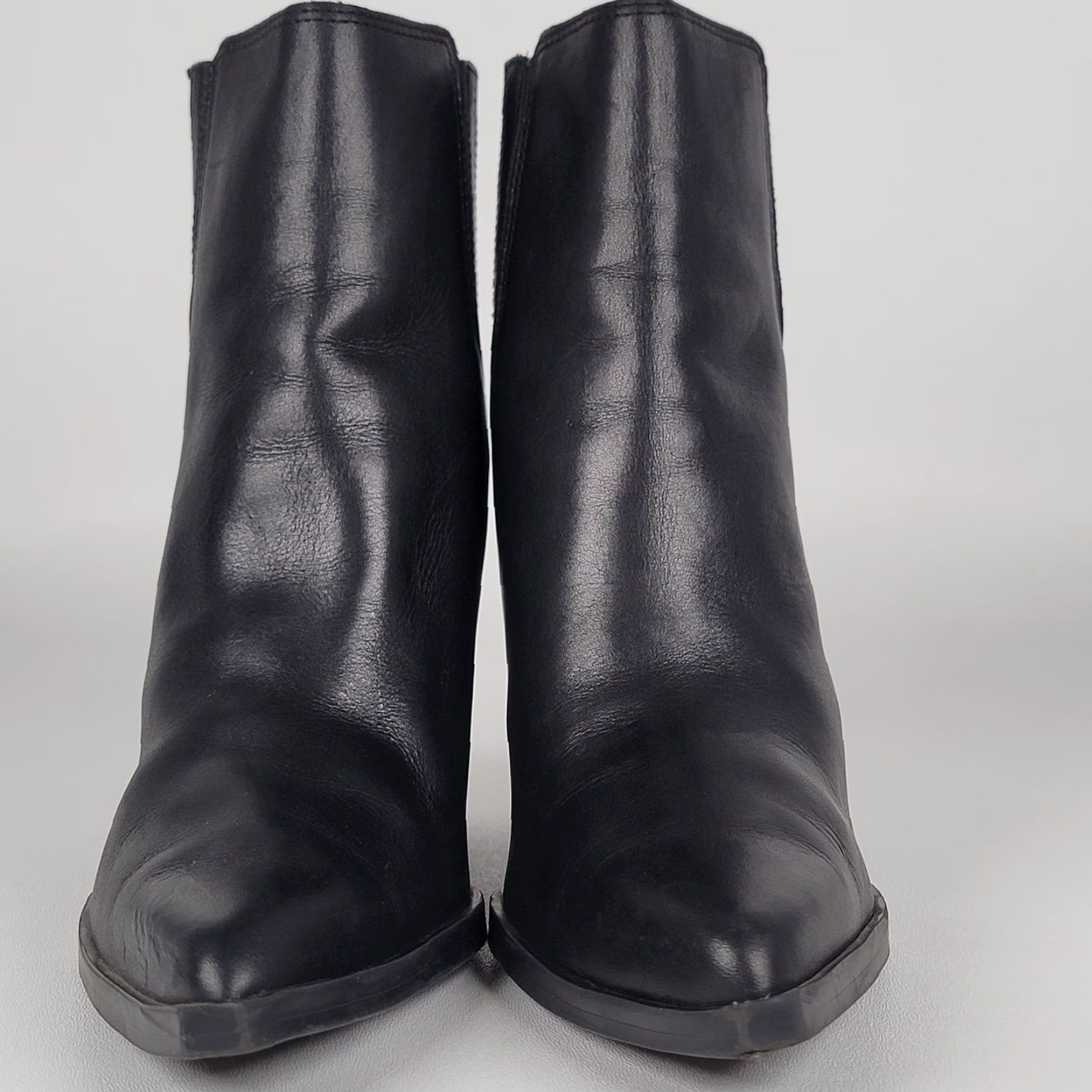 Marc Fisher Marc Fisher LTD OSHAY Black Leather Pointed Toe Bootie Women's Size 8M Size US 8 / IT 38 - 2 Thumbnail