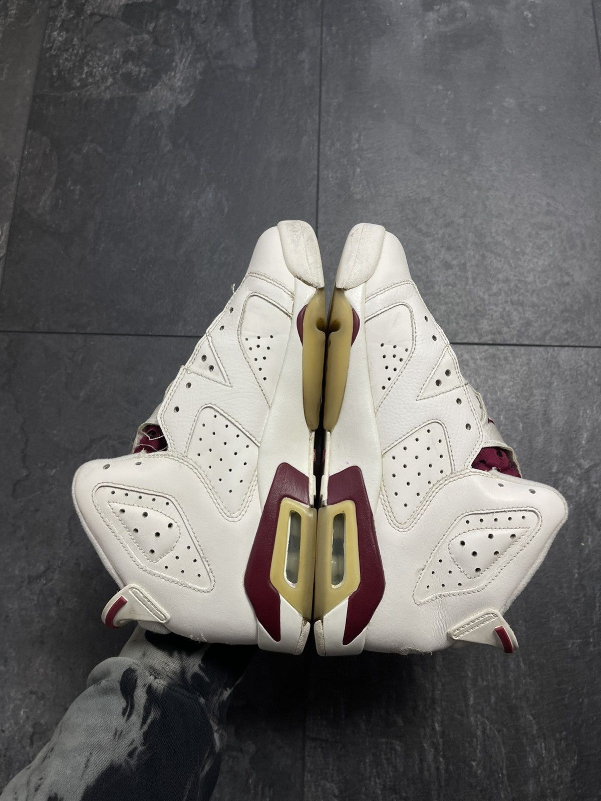 Jordan Brand × Streetwear × Vintage Vintage Nike Air Jordan 6 Retro Maroon Size US 5.5 / EU 38 - 11 Thumbnail