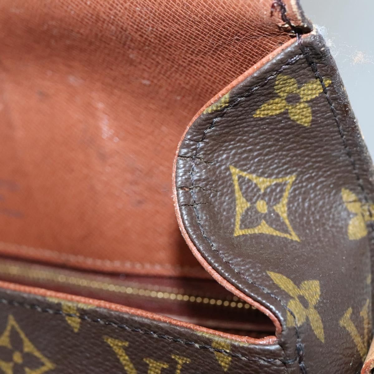 Louis Vuitton LOUIS VUITTON Monogram Saint Cloud GM Shoulder Bag M51242 Size ONE SIZE - 9 Thumbnail
