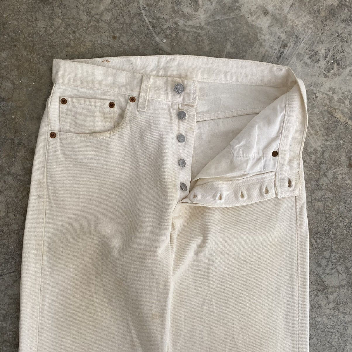 Levi's Size 30x31.5 Vintage 1994 Levis 501 White Denim Jeans Size US 30 / EU 46 - 9 Thumbnail