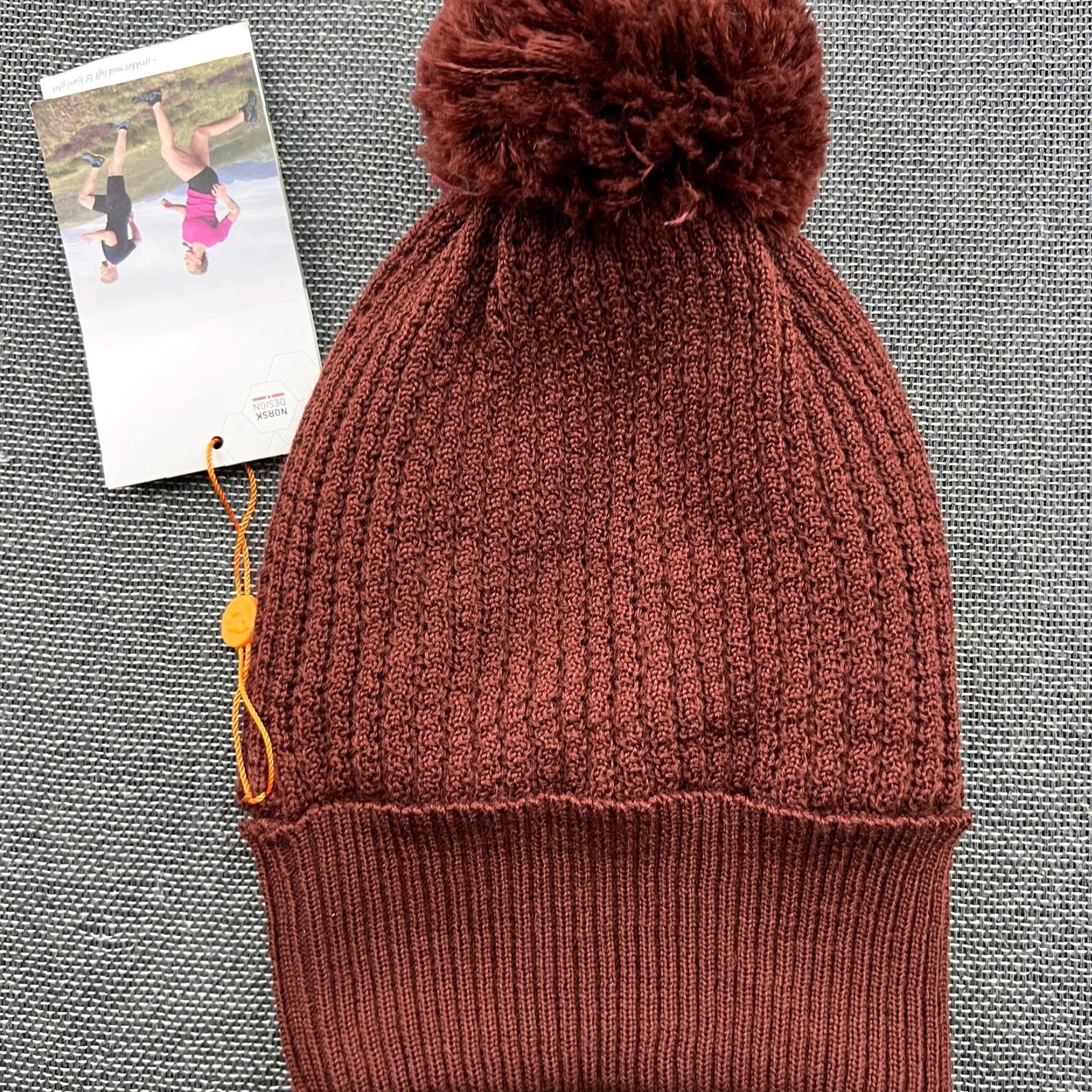 Vintage Lanullva Mahogny Womens Beanie Hat One Size Brown 100% Wool Pom Pom Knitted Beanie Womens Knit Hat Brown Lanullva Fashion Wool Beanie Mens Womens? Size ONE SIZE - 4 Thumbnail
