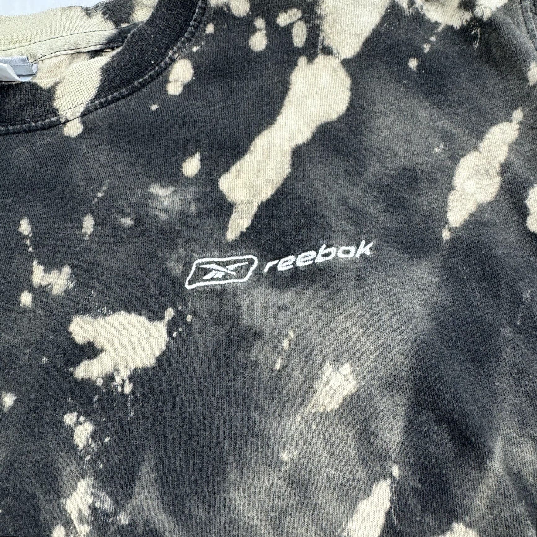 Reebok VINTAGE Reebok T Shirt Adult XL Black Bleach Dyed Logo Grunge Y2K Short Sleeve Crew Neck Mens XL Bleach Dye 90s Theme Size US XL / EU 56 / 4 - 3 Thumbnail