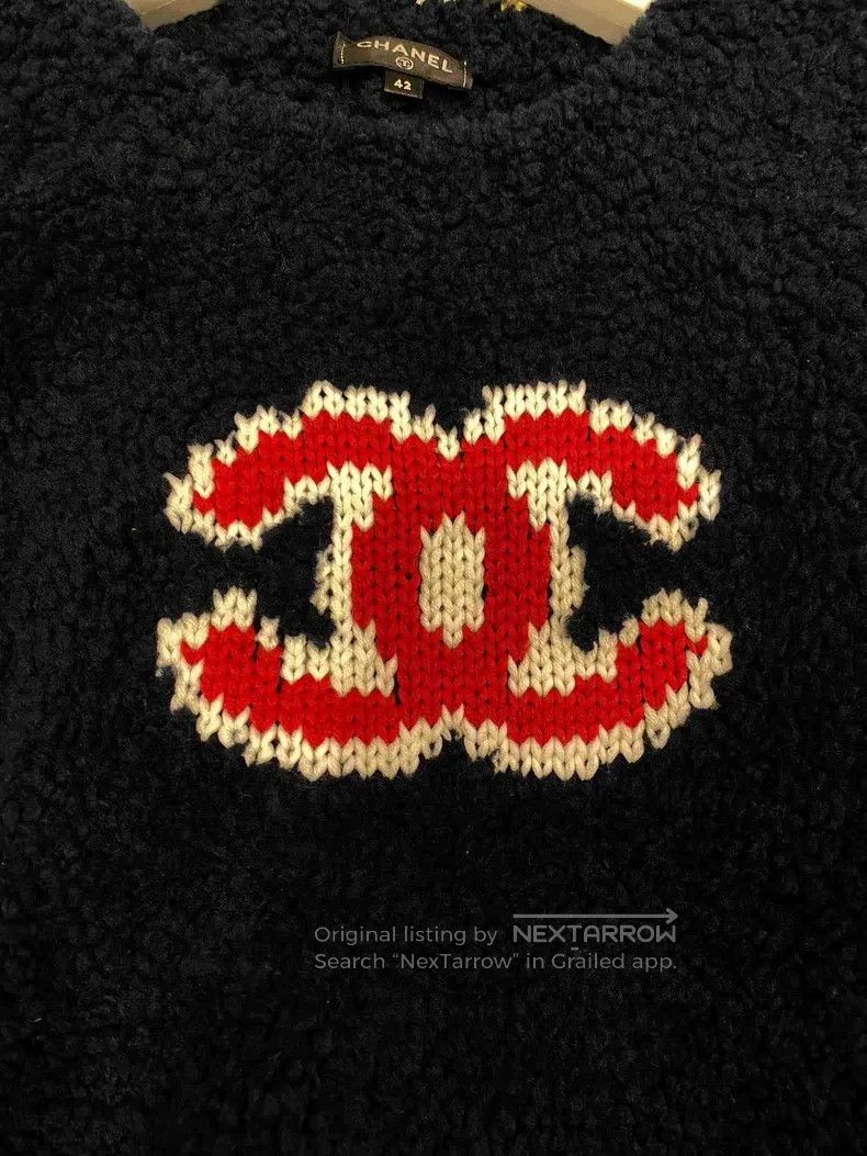 Chanel Chanel 19k snow Tibetan green lamb wool red cc sweatshirt Size M / US 6-8 / IT 42-44 - 4 Thumbnail
