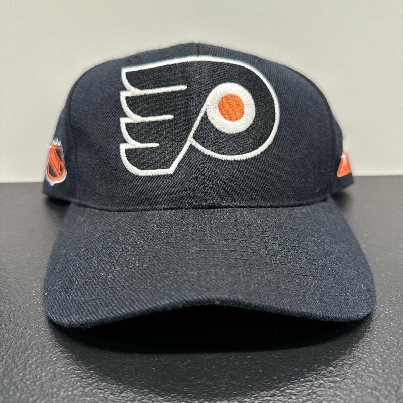 Vintage Sports Specialties Philadelphia Flyers Vintage SnapBack Hat Size ONE SIZE - 2 Thumbnail