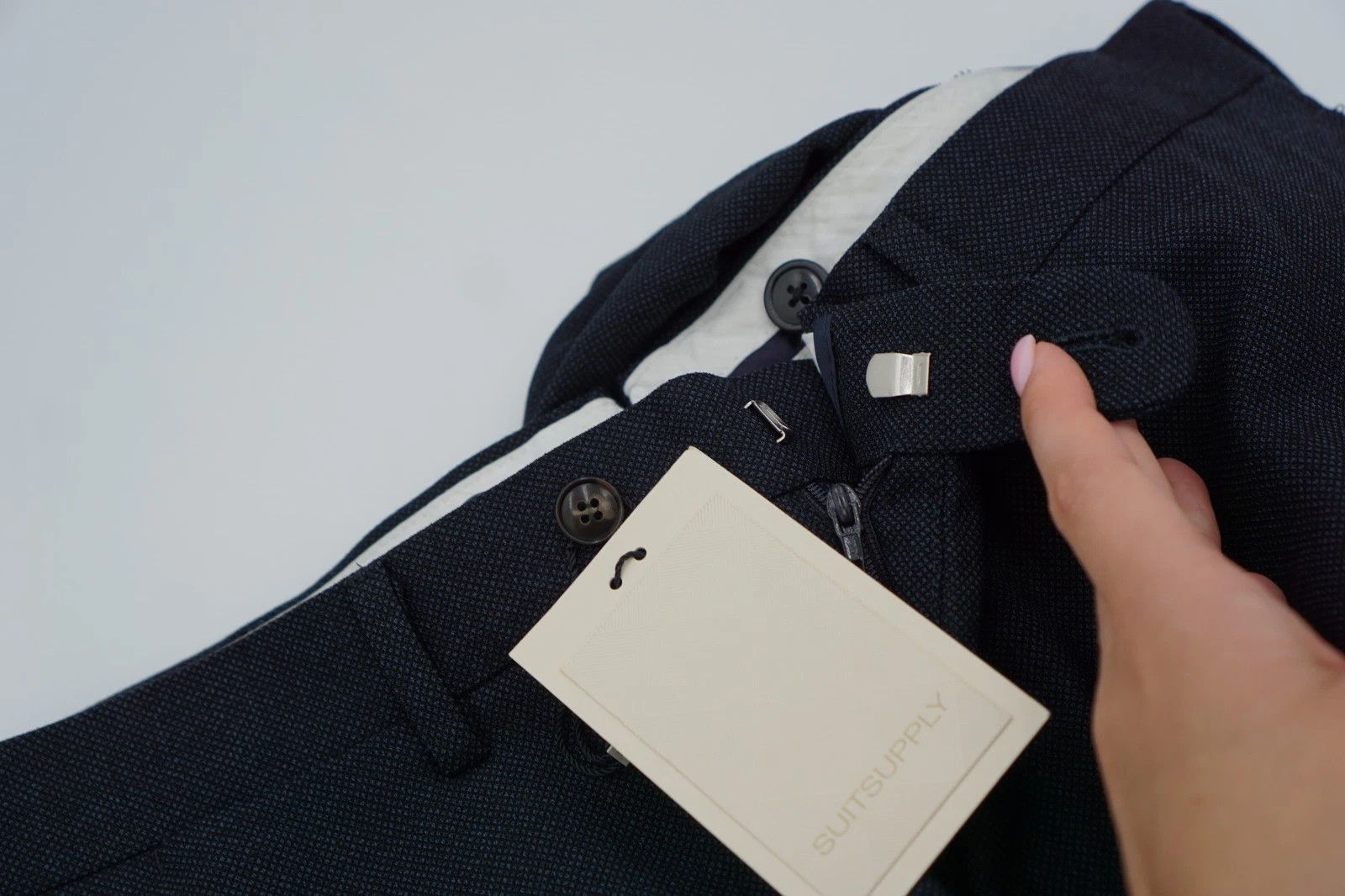 Suitsupply Men Suitsupply Trousers Navy Blue Soho Wool Traveller US42 Size 42R - 3 Thumbnail