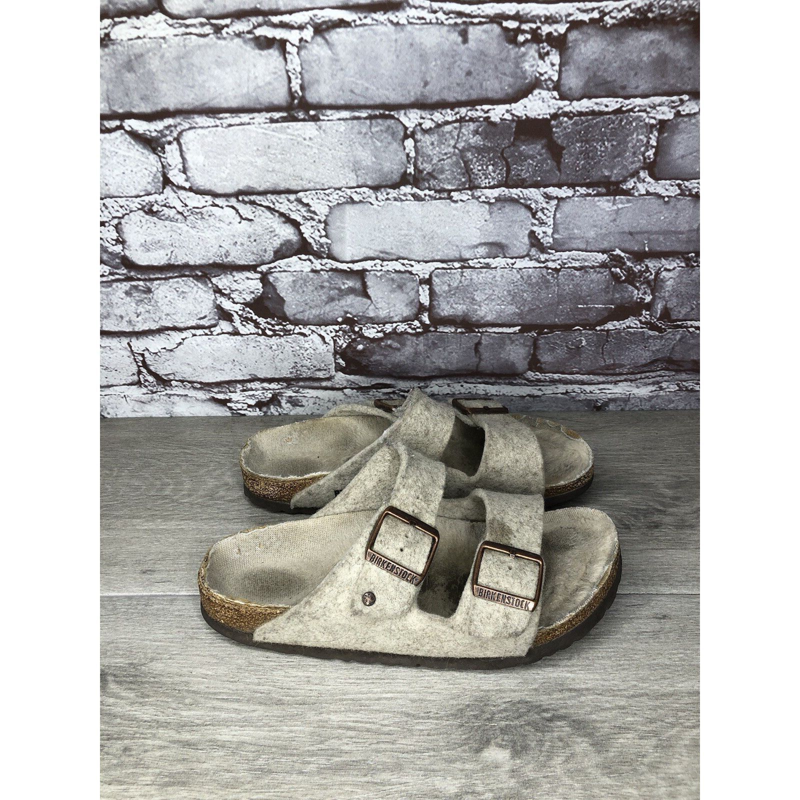 Birkenstock Birkenstock Wool Felt Beige Arizona Comfort Slides Sandals W Size US 7.5 / IT 37.5 - 12 Thumbnail