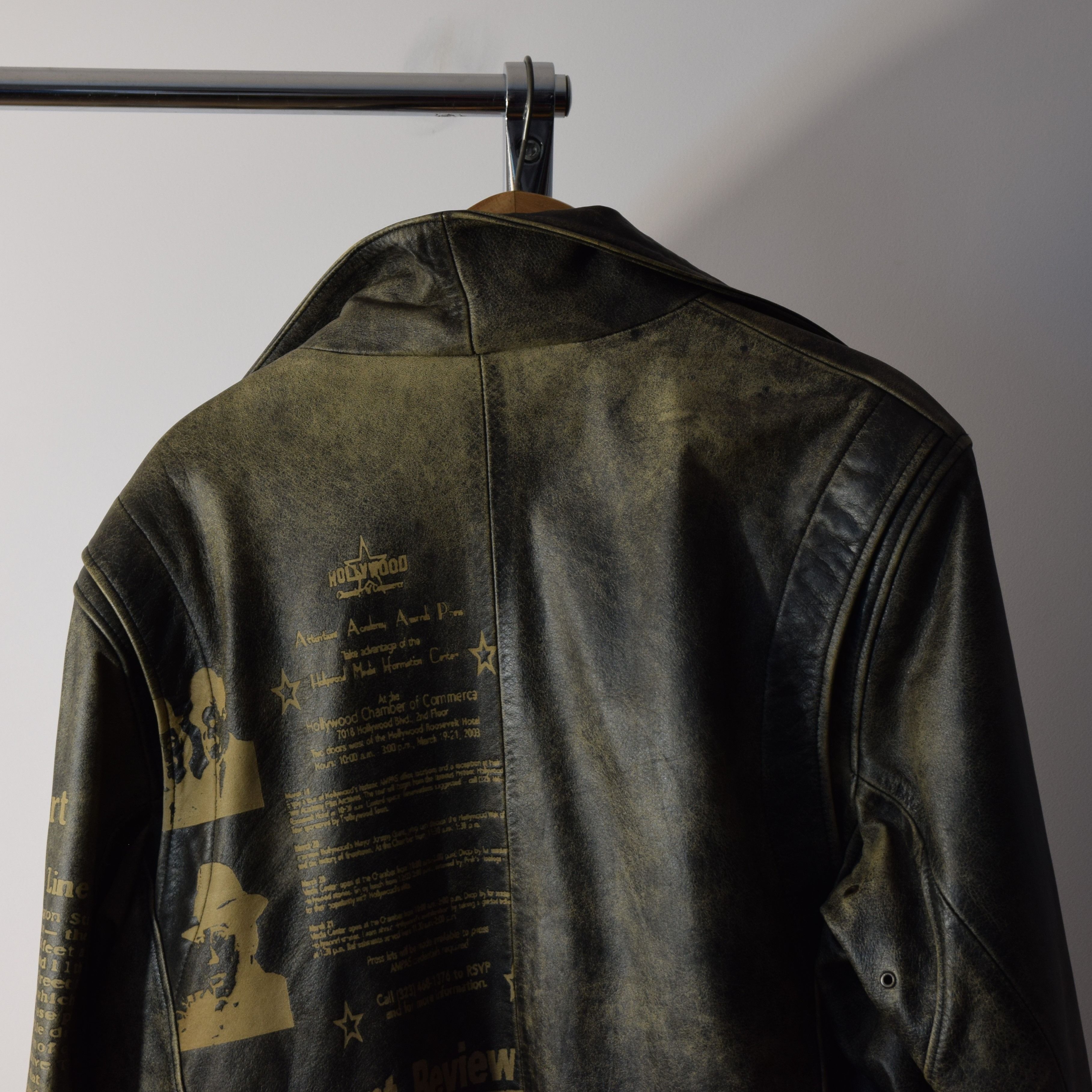 Planet Hollywood × Vintage Vintage 90s Hollywood Newspaper Leather Jacket Galliano Size US L / EU 52-54 / 3 - 5 Thumbnail